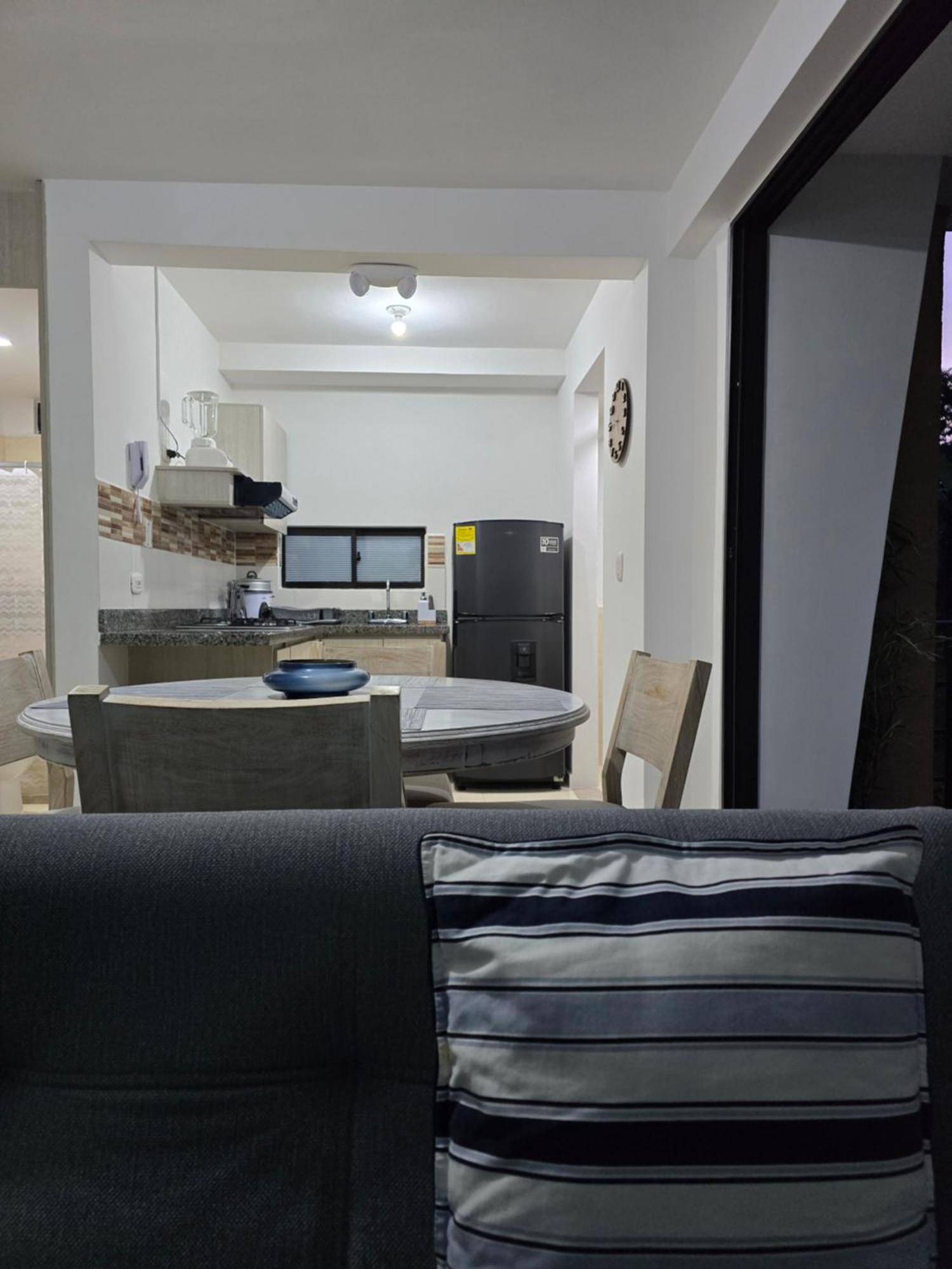 Apartamento Privado Vacacional A 5M Del Aeropuerto, 20 Minutos Del Parque Del Cafe Y Centro De Armenia Con 4 Piscinas, 3 Jacuzzi, Sauna By Molca Xperiences 3H Dış mekan fotoğraf