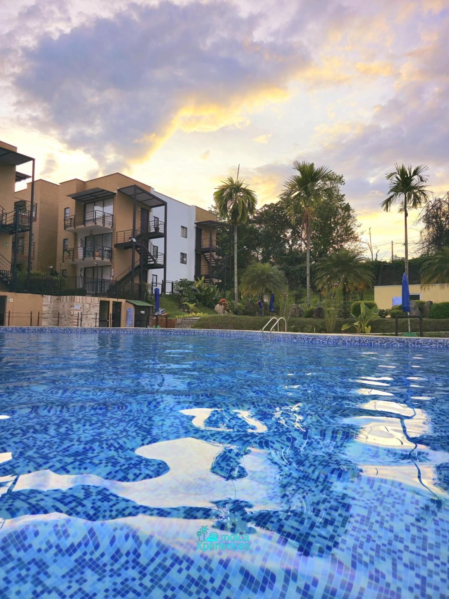 Apartamento Privado Vacacional A 5M Del Aeropuerto, 20 Minutos Del Parque Del Cafe Y Centro De Armenia Con 4 Piscinas, 3 Jacuzzi, Sauna By Molca Xperiences 3H Dış mekan fotoğraf