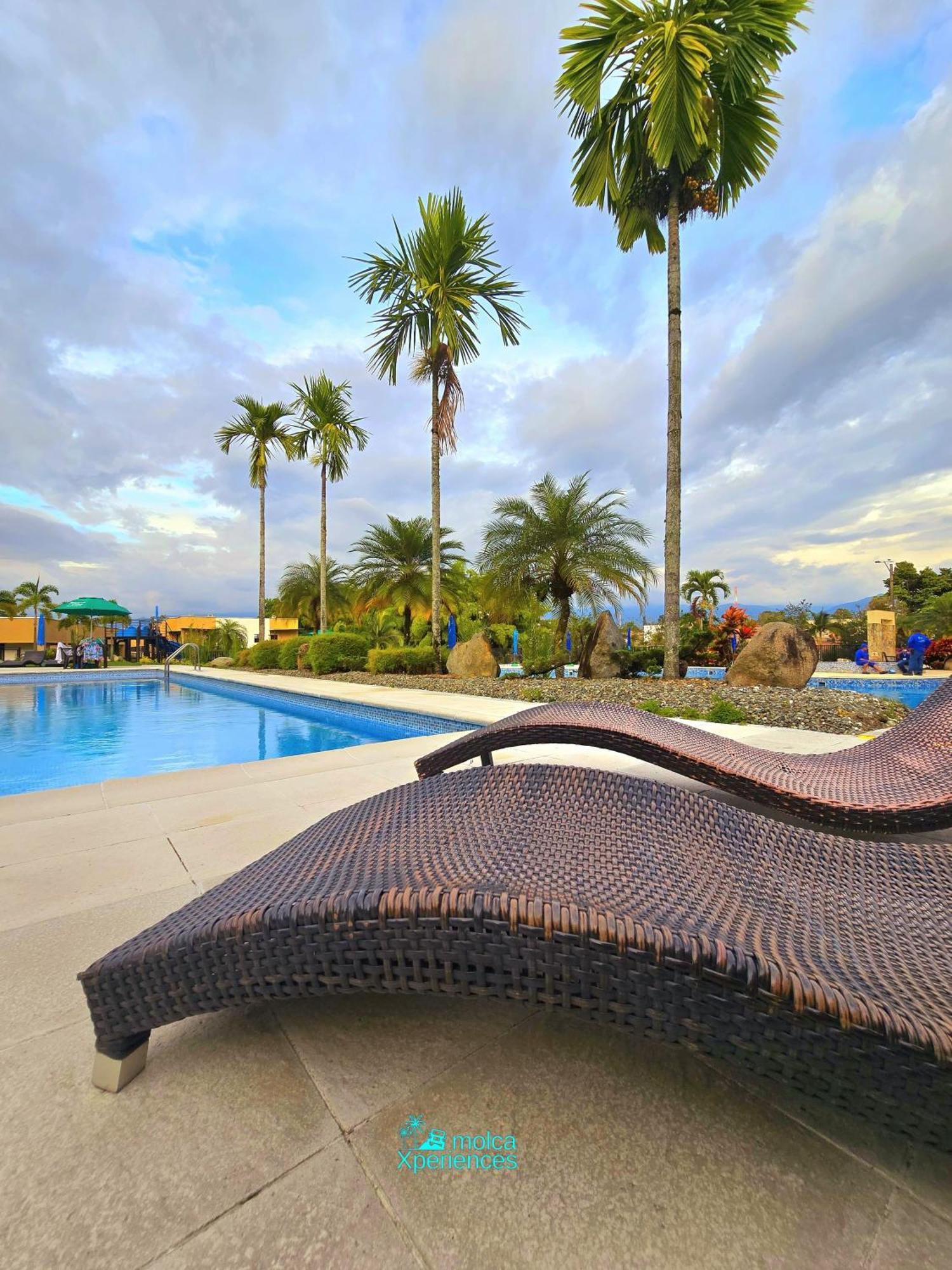 Apartamento Privado Vacacional A 5M Del Aeropuerto, 20 Minutos Del Parque Del Cafe Y Centro De Armenia Con 4 Piscinas, 3 Jacuzzi, Sauna By Molca Xperiences 3H Dış mekan fotoğraf