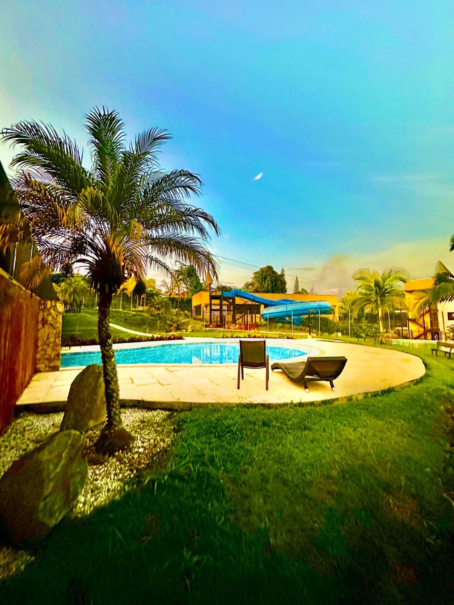 Apartamento Privado Vacacional A 5M Del Aeropuerto, 20 Minutos Del Parque Del Cafe Y Centro De Armenia Con 4 Piscinas, 3 Jacuzzi, Sauna By Molca Xperiences 3H Dış mekan fotoğraf