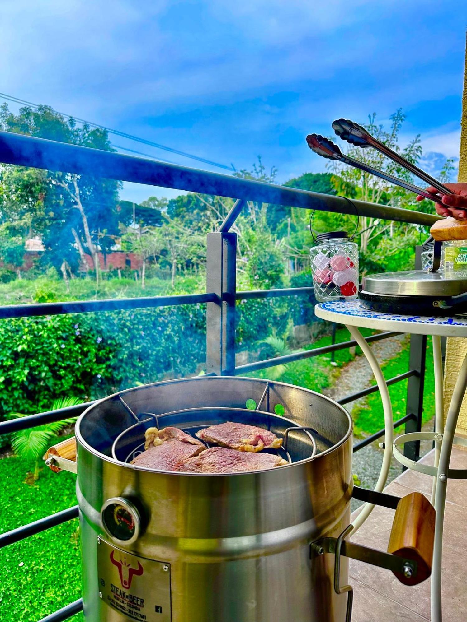Apartamento Privado Vacacional A 5M Del Aeropuerto, 20 Minutos Del Parque Del Cafe Y Centro De Armenia Con 4 Piscinas, 3 Jacuzzi, Sauna By Molca Xperiences 3H Dış mekan fotoğraf