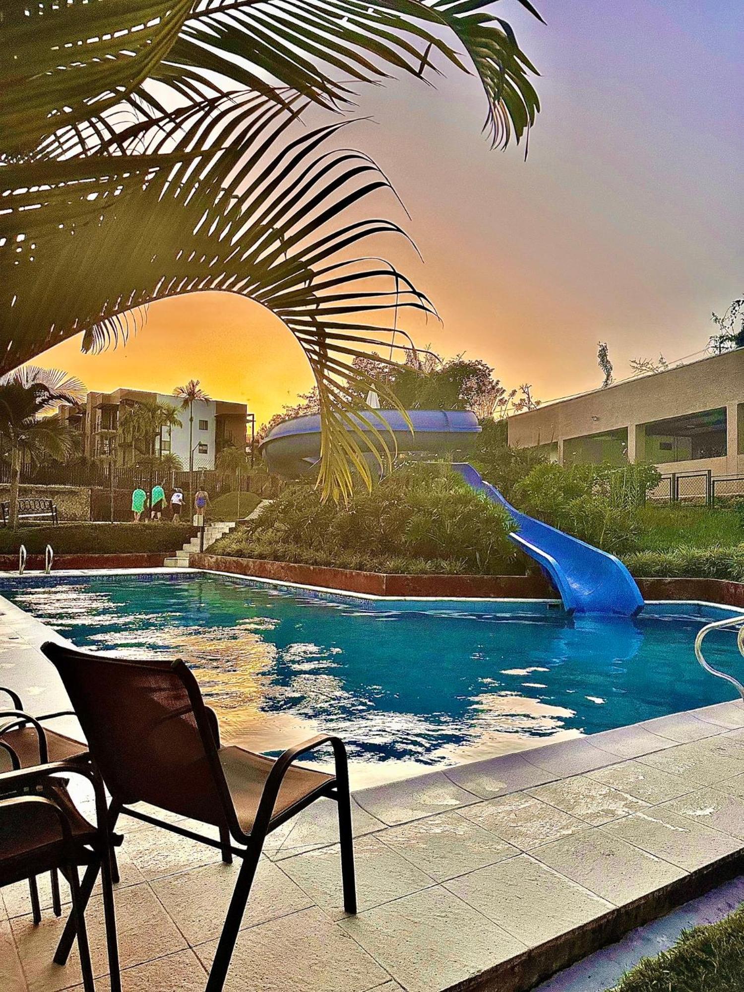Apartamento Privado Vacacional A 5M Del Aeropuerto, 20 Minutos Del Parque Del Cafe Y Centro De Armenia Con 4 Piscinas, 3 Jacuzzi, Sauna By Molca Xperiences 3H Dış mekan fotoğraf